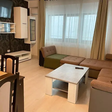 Apartament Hugo - 3 דירה Năvodari